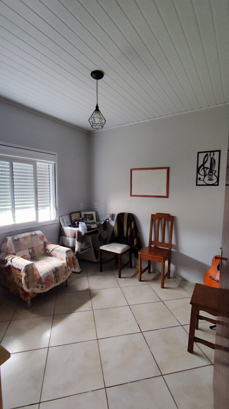 Dorval de Oliveira Souza,  - Balneário arroio do Silva /SC