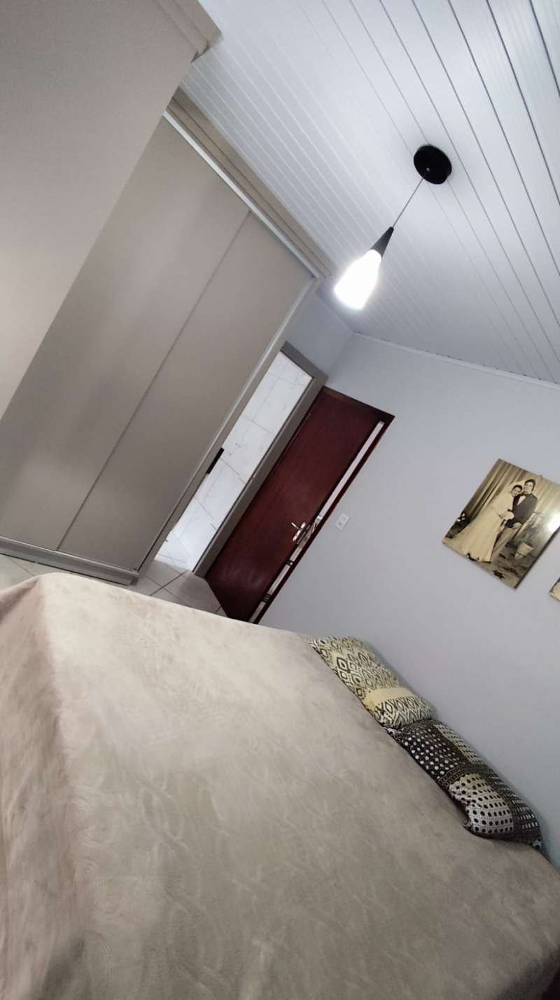 Dorval de Oliveira Souza,  - Balneário arroio do Silva /SC