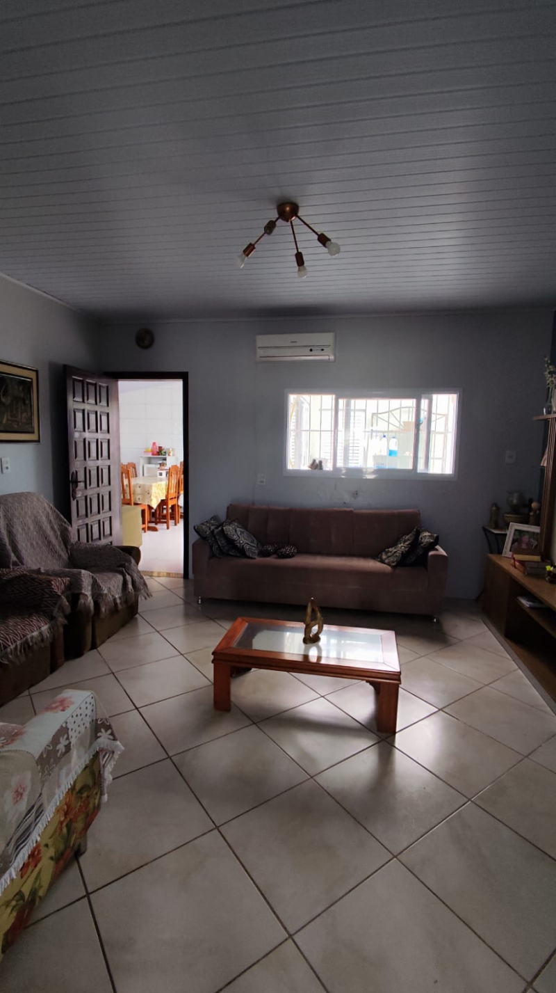 Dorval de Oliveira Souza,  - Balneário arroio do Silva /SC