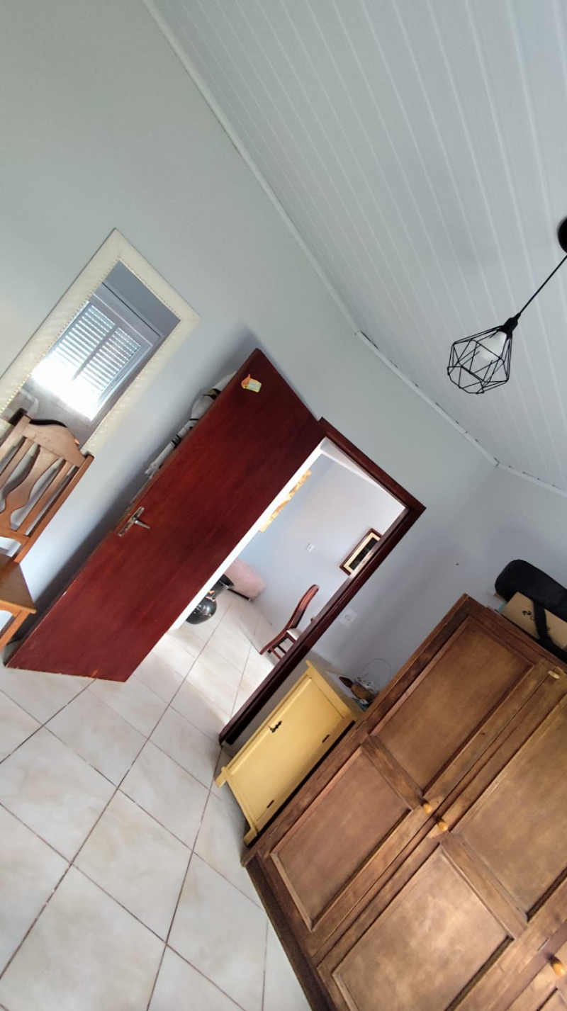 Dorval de Oliveira Souza,  - Balneário arroio do Silva /SC