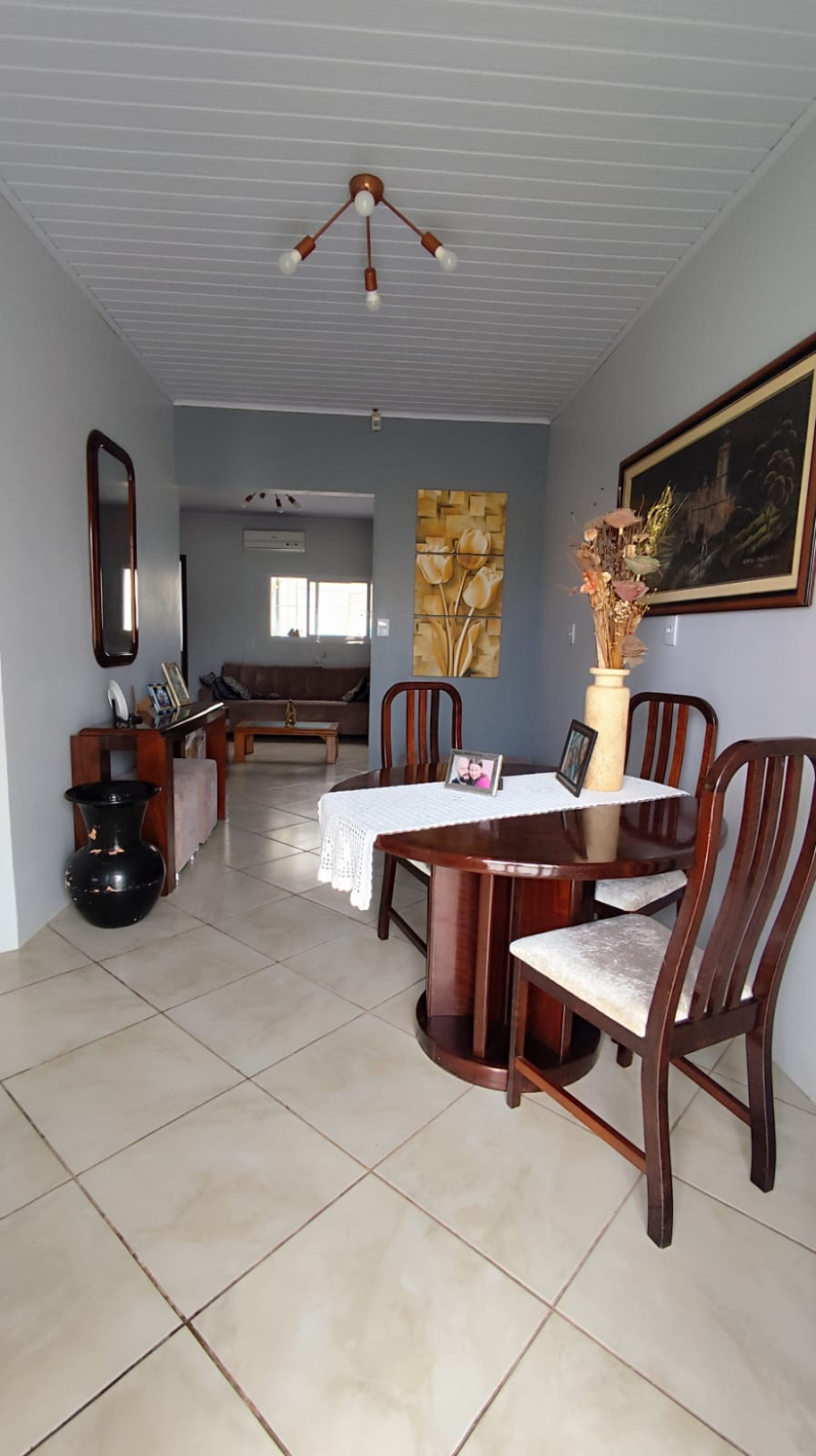 Dorval de Oliveira Souza,  - Balneário arroio do Silva /SC