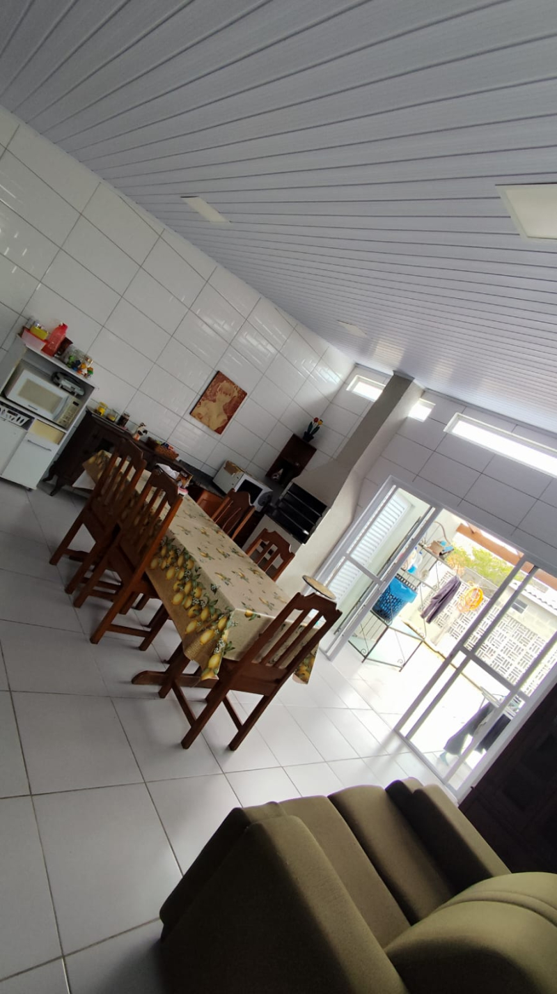 Dorval de Oliveira Souza,  - Balneário arroio do Silva /SC